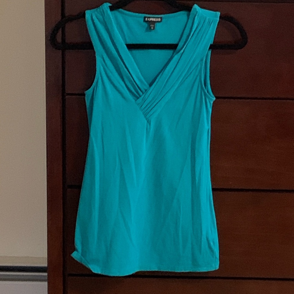 Express tank top